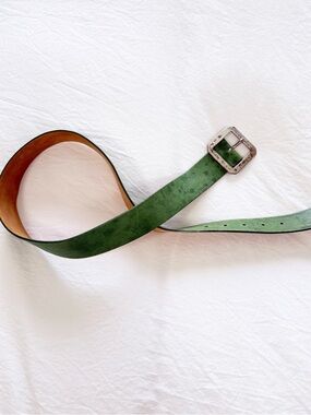 Streets Ahead Green Leather Belt Sz S Wide Silver Buckle Made in USA
